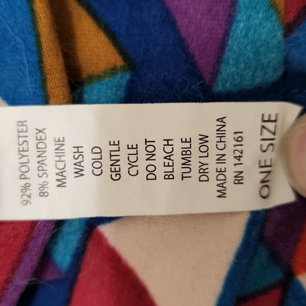 Lularoe one size leggings, fits 2-10 - Picture 4 of 5